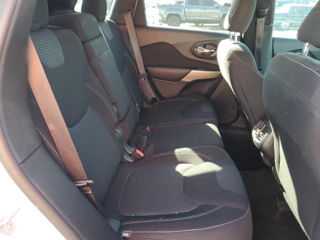 2017 JEEP CHEROCKEE 1C4PJLCB6HD236490