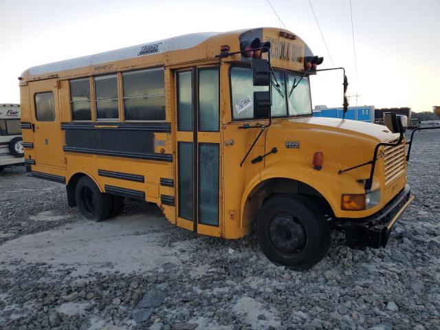 INTERNATIONAL 3000 3800 2001 yellow bus diesel 1HVBBABM71H305355 photo #1