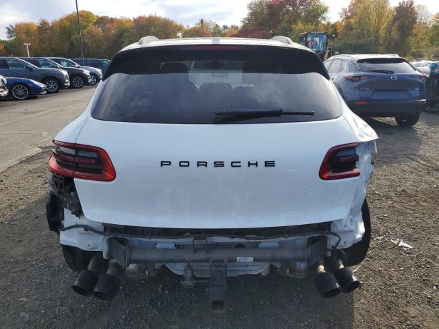 VIN WP1AB2A53FLB42045 2015 Porsche Macan, S no.6