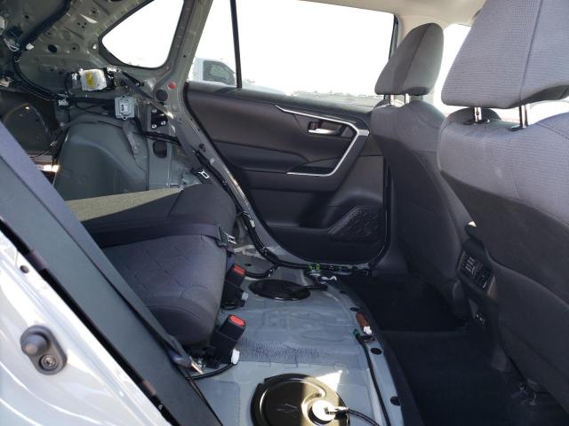 2022 TOYOTA RAV4 XLE - 2T3P1RFV3NW315414