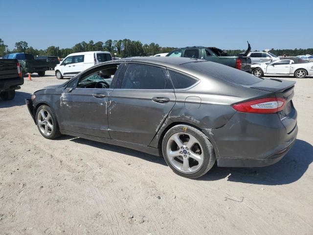 VIN 3FA6P0H74GR327427 2016 Ford Fusion, SE no.2