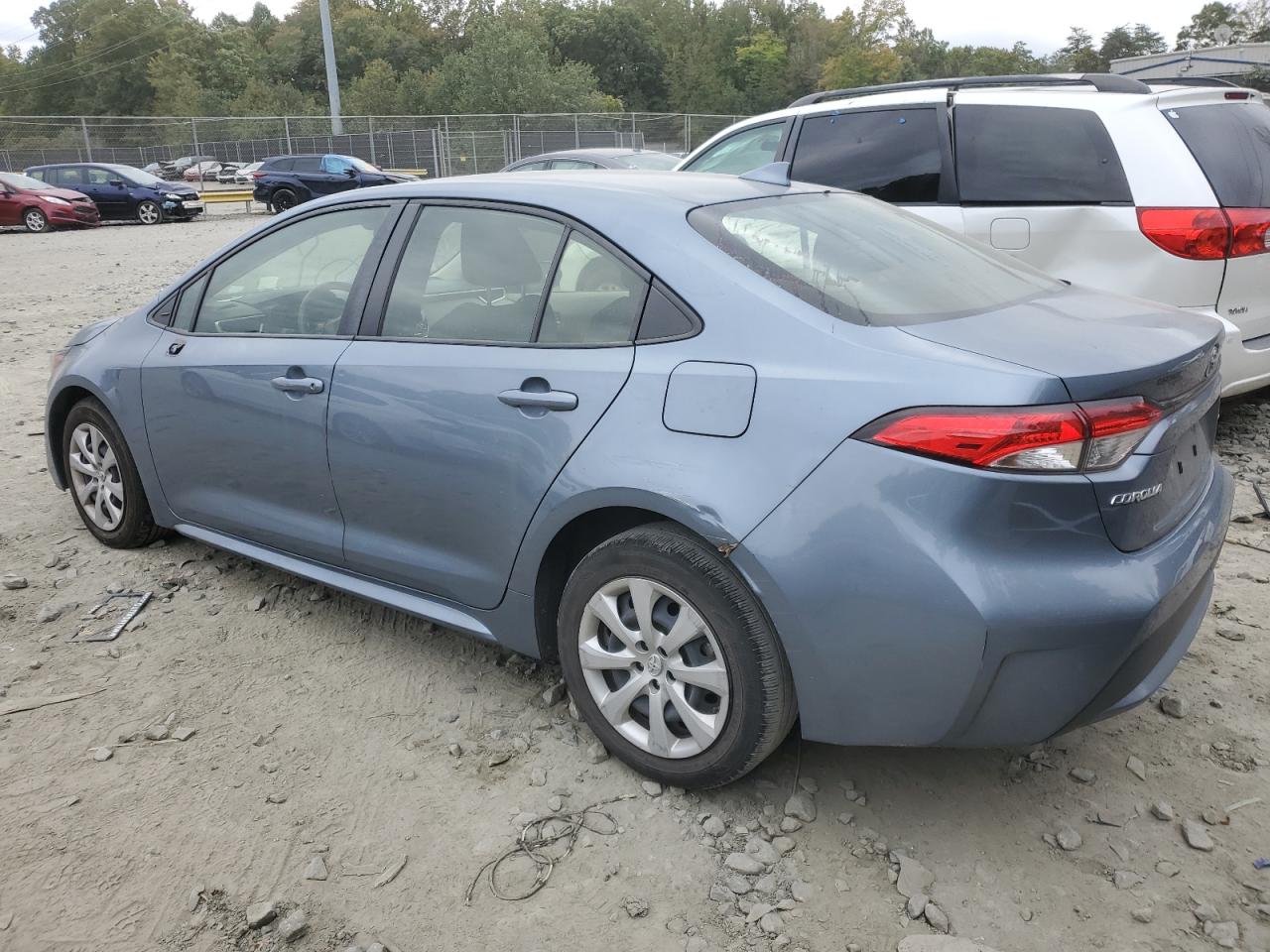 Lot #2943121461 2020 TOYOTA COROLLA LE