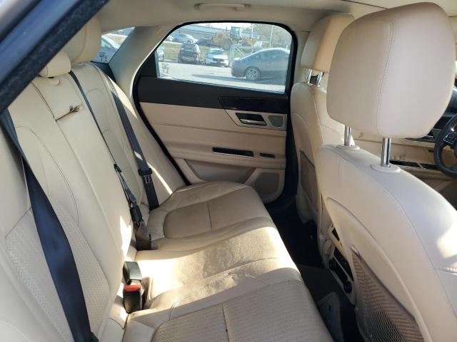 2017 JAGUAR XF PRESTIG - SAJBK4BV0HCY26717