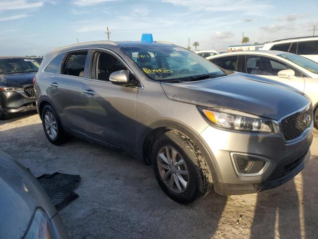 VIN 5XYPG4A52JG386864 2018 KIA SORENTO no.4