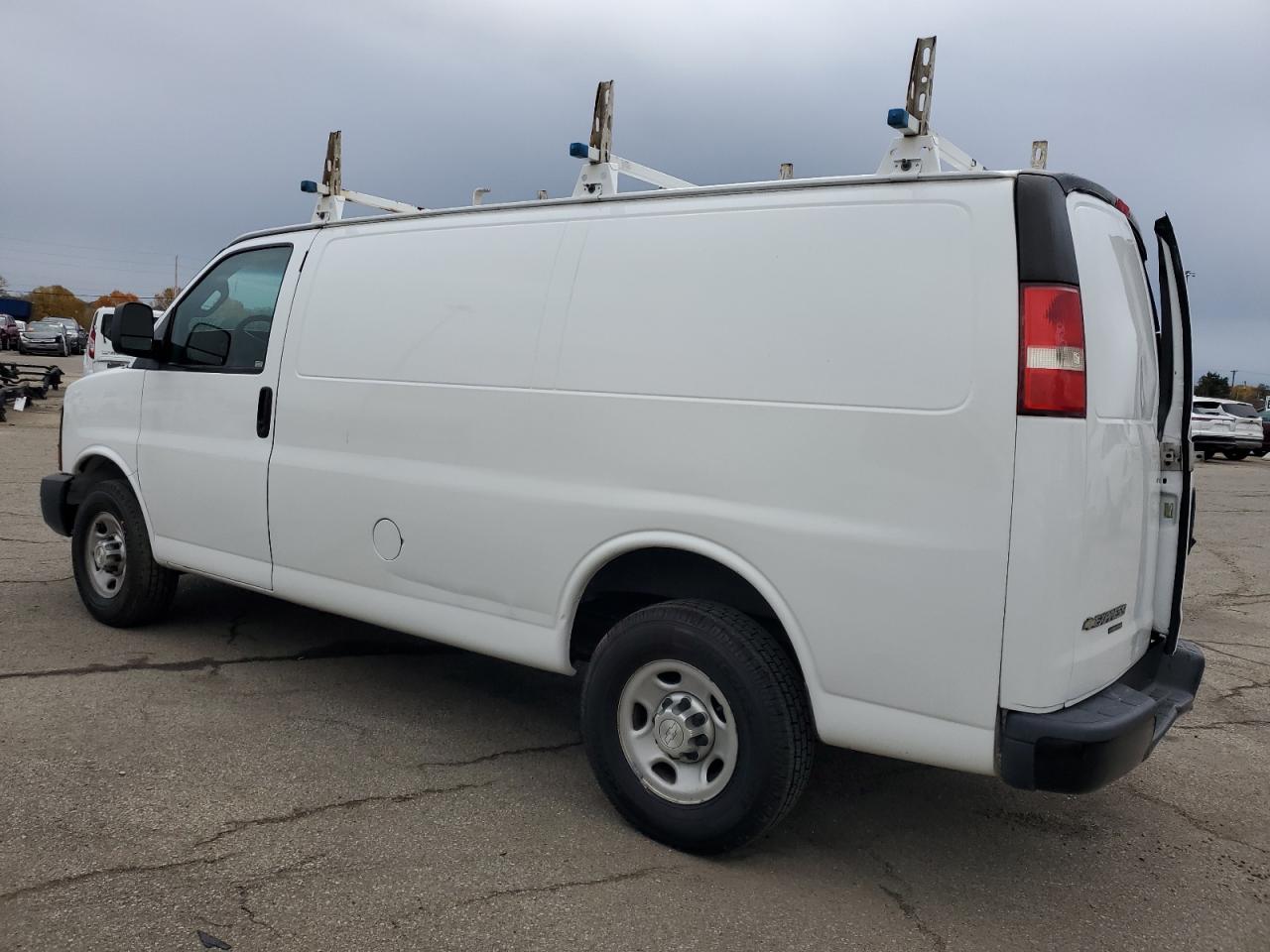 Lot #3025837349 2016 CHEVROLET EXPRESS G2