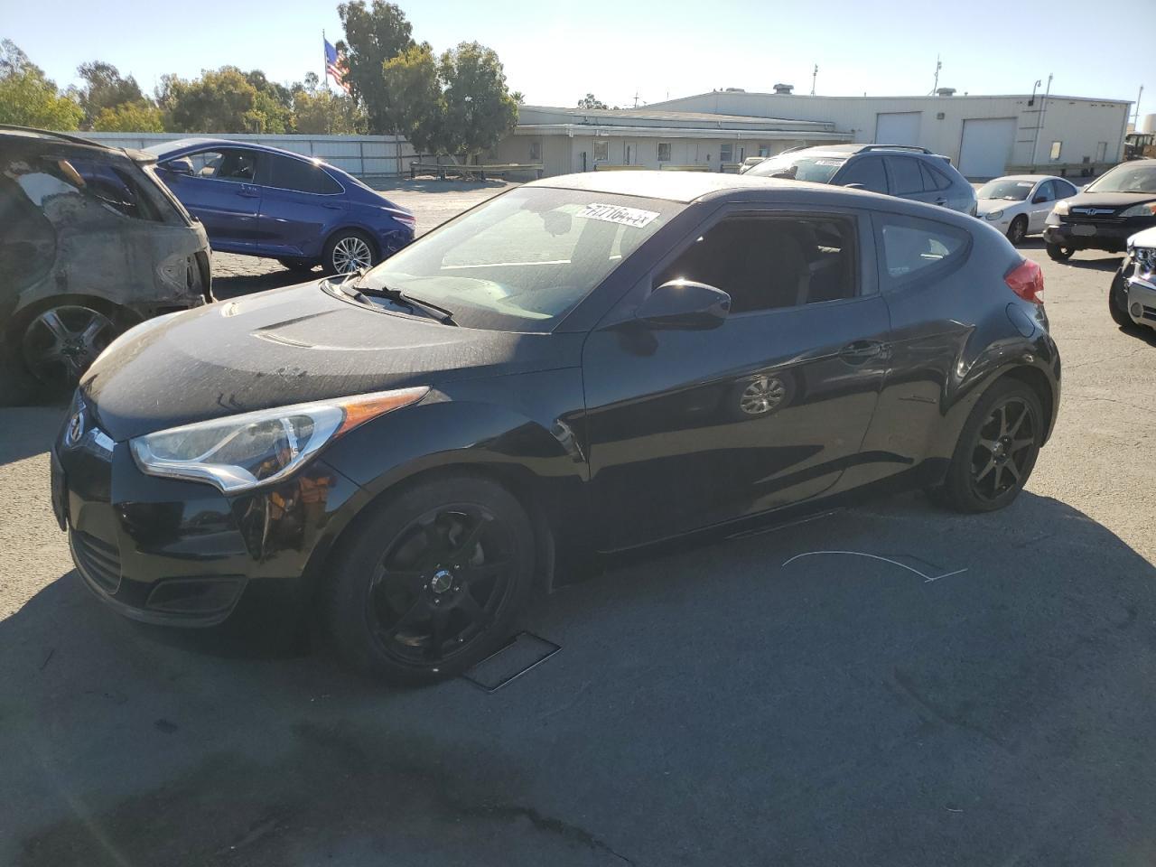 Lot #3004375738 2012 HYUNDAI VELOSTER