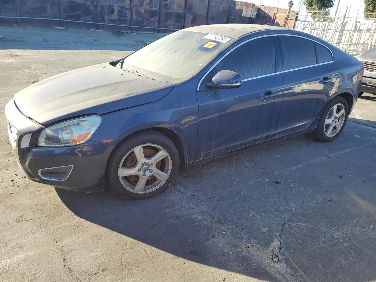  Salvage Volvo S60