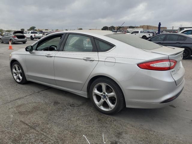 VIN 3FA6P0HD3GR151864 2016 Ford Fusion, SE no.2