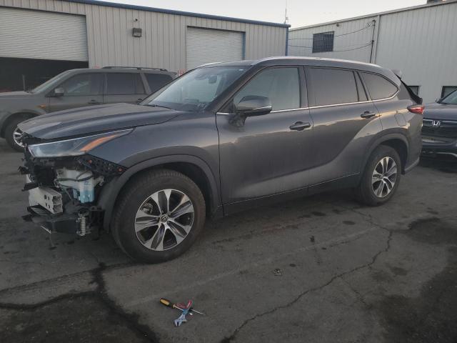 VIN 5TDGZRAHXMS515457 2021 Toyota Highlander, Xle no.1