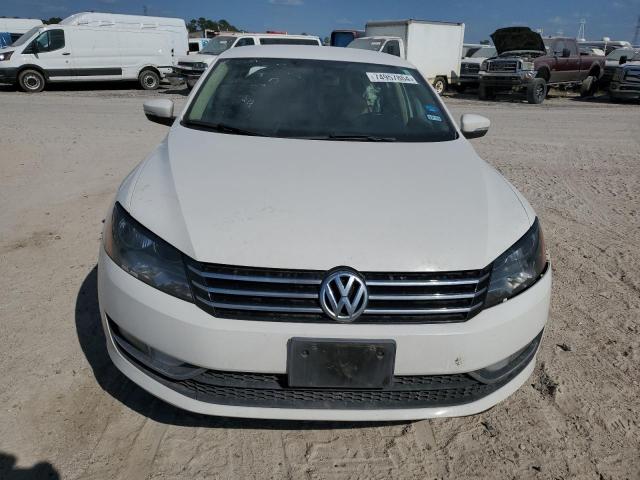 VIN 1VWAS7A32FC112478 2015 VOLKSWAGEN PASSAT no.5