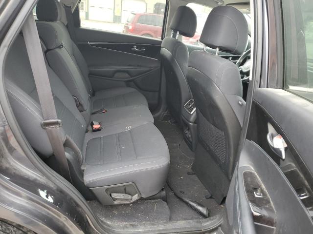 2017 KIA SORENTO LX - 5XYPGDA51HG327556