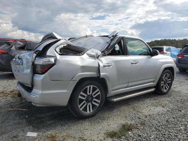 2019 TOYOTA 4RUNNER SR - JTEZU5JR4K5209636