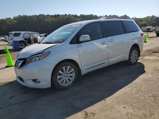 2015 TOYOTA SIENNA XLE #2957671986