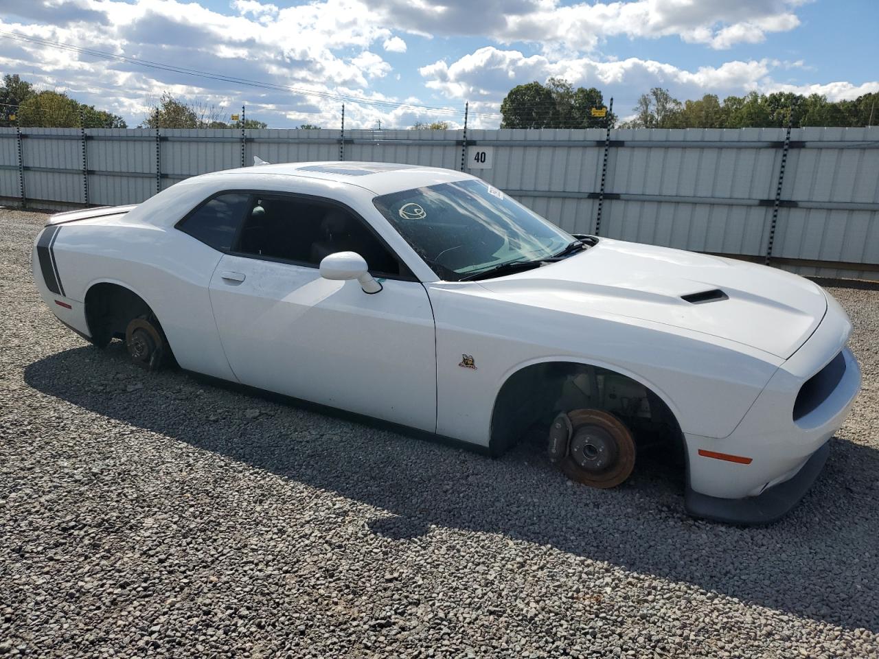 Lot #3020949714 2016 DODGE CHALLENGER