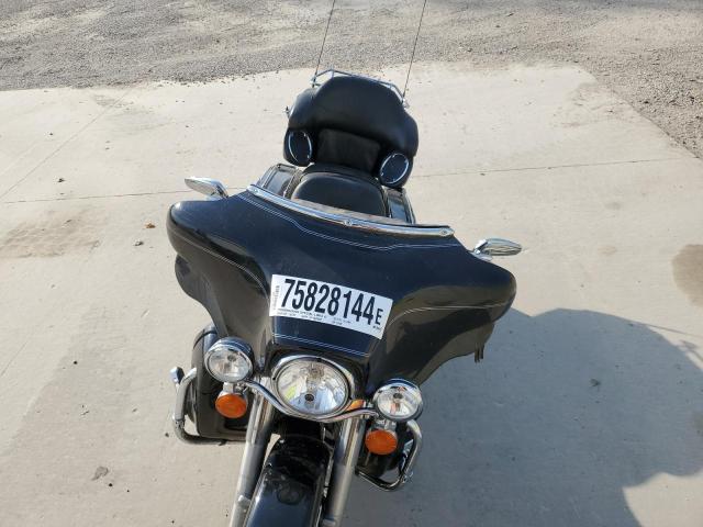 2009 HARLEY-DAVIDSON FLHTCU 1HD1FC4139Y610530