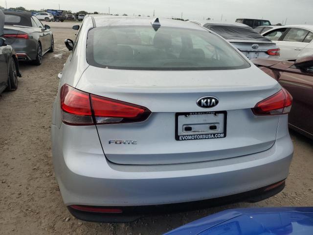 VIN 3KPFL4A72JE200553 2018 KIA Forte, LX no.6