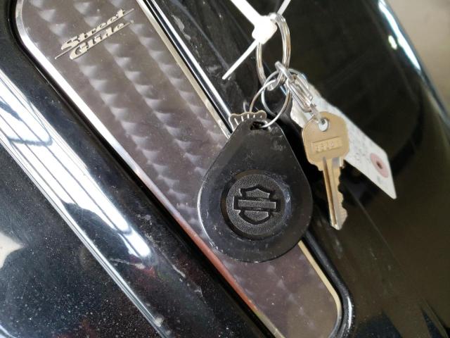 2018 HARLEY-DAVIDSON FLHXS STRE - 1HD1KRC11JB610257