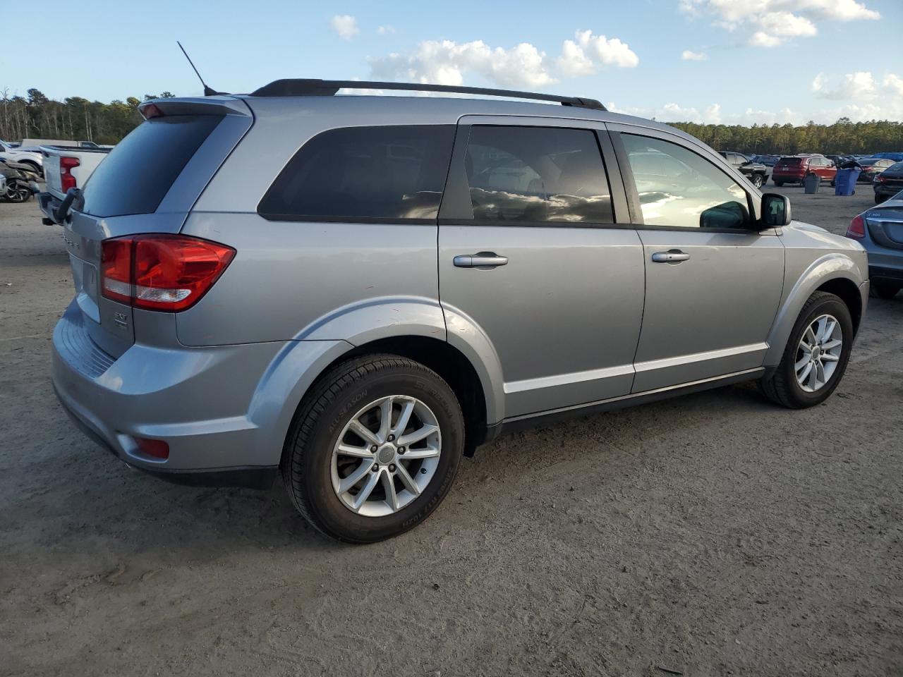 Lot #2976854779 2015 DODGE JOURNEY SX