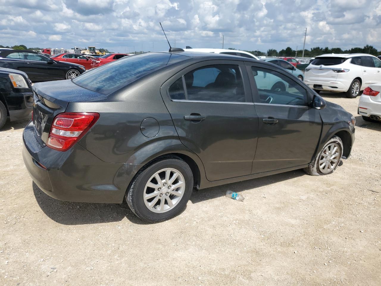 Lot #2990733966 2017 CHEVROLET SONIC LT