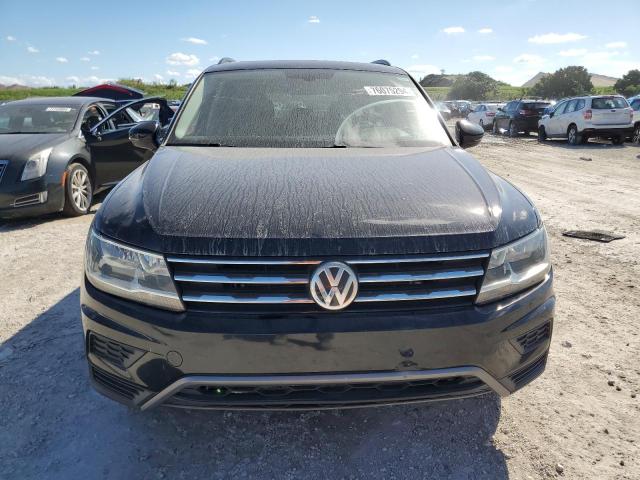 VIN 3VV3B7AX6KM123816 2019 Volkswagen Tiguan, SE no.5