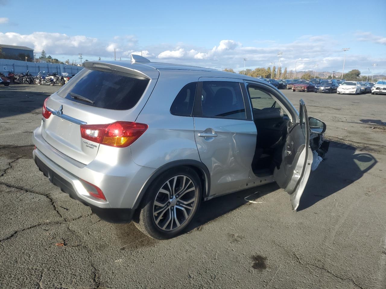 Lot #3028246803 2019 MITSUBISHI OUTLANDER