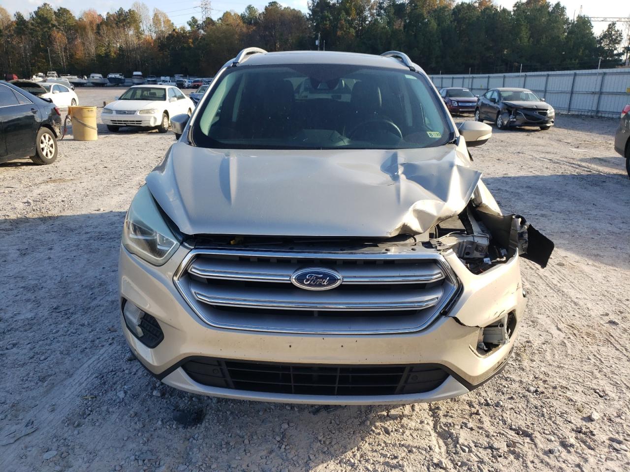 Lot #2974382456 2017 FORD ESCAPE TIT