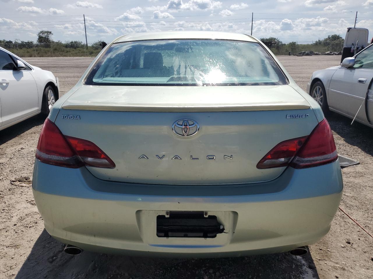 Lot #2909067481 2008 TOYOTA AVALON XL