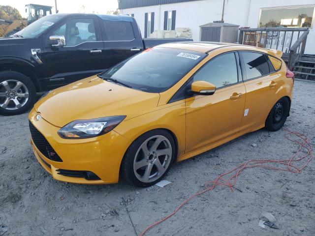 VIN 1FADP3L90DL126975 2013 Ford Focus, ST no.1