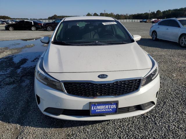 VIN 3KPFL4A72JE225615 2018 KIA Forte, LX no.5