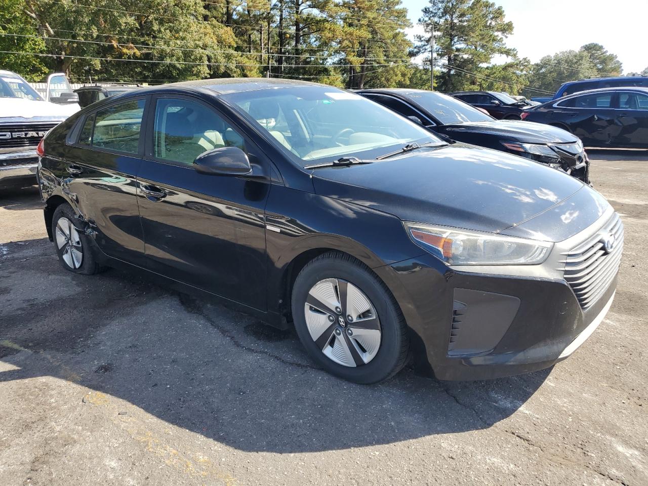 Lot #2943151388 2017 HYUNDAI IONIQ HYBR