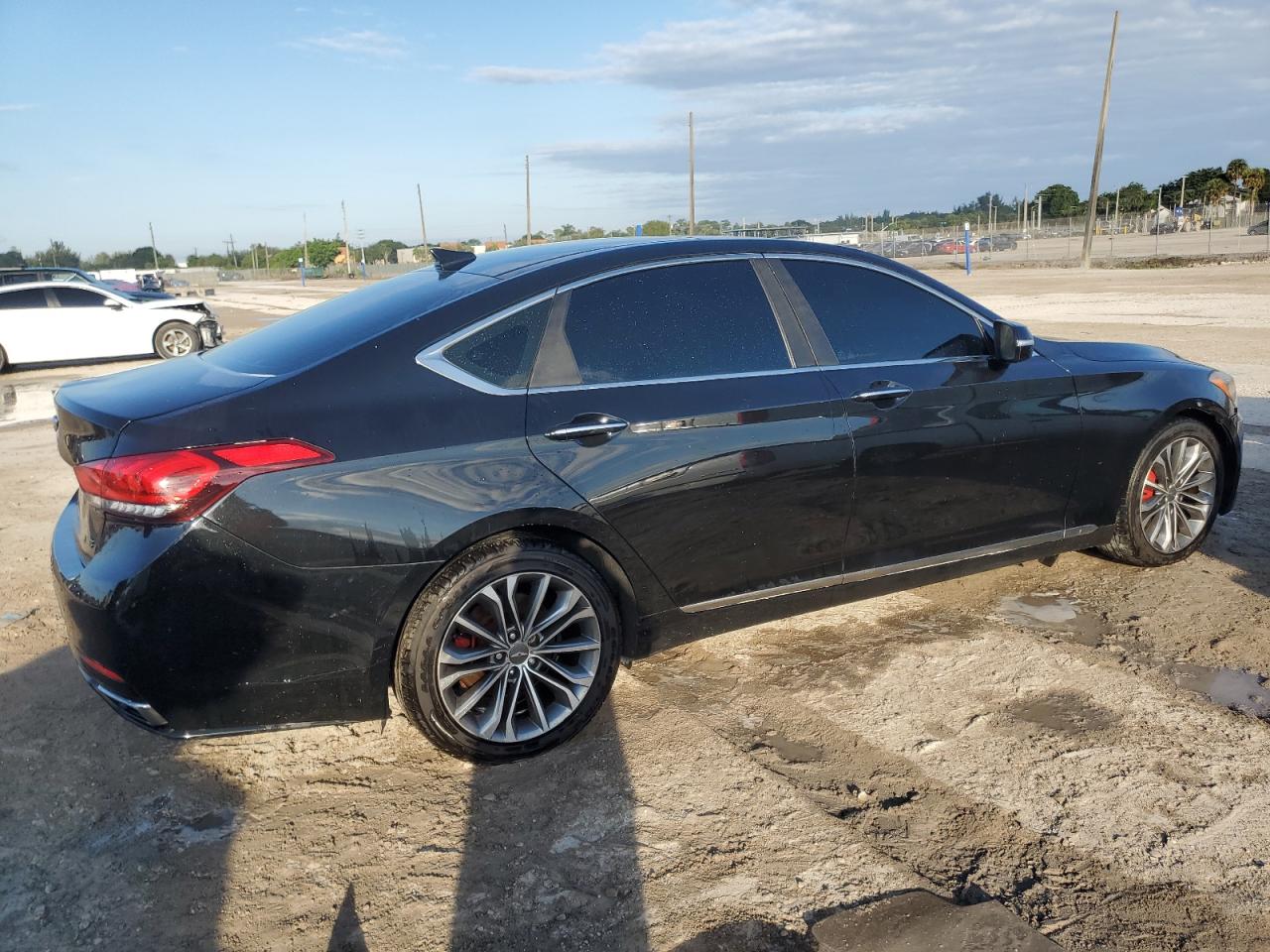 Lot #2955487652 2015 HYUNDAI GENESIS 3.