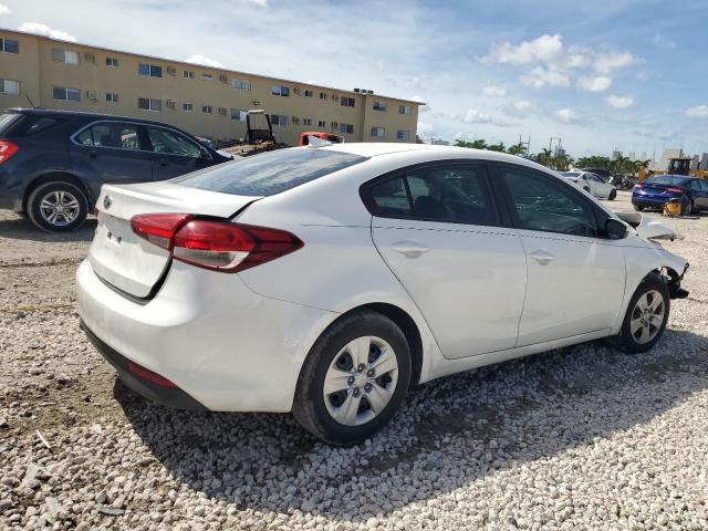 VIN 3KPFL4A75JE219579 2018 KIA Forte, LX no.3