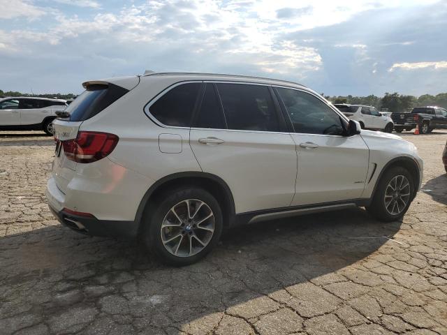 BMW X5 XDRIVE3 2018 white  gas 5UXKR0C5XJ0X88470 photo #4