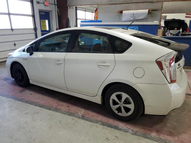 VIN JTDKN3DU3F1873379 2015 Toyota Prius no.2