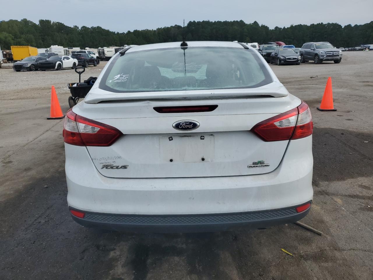 Lot #2907353975 2014 FORD FOCUS SE