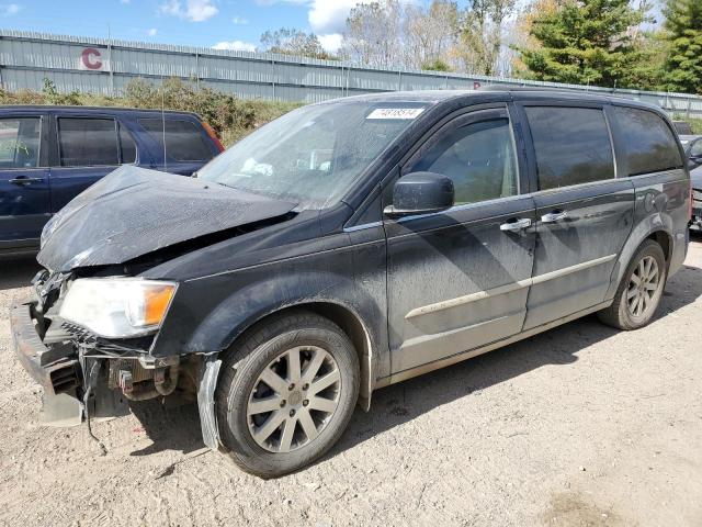 VIN 2C4RC1BG1FR535044 2015 Chrysler Town and Countr... no.1