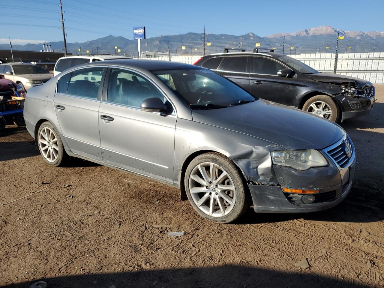 Lot #2953105651 2008 VOLKSWAGEN PASSAT VR6