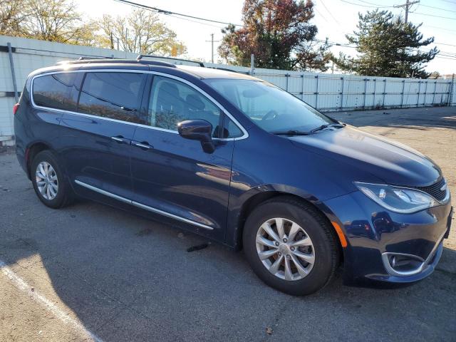 VIN 2C4RC1BG3HR703771 2017 Chrysler Pacifica, Touri... no.4