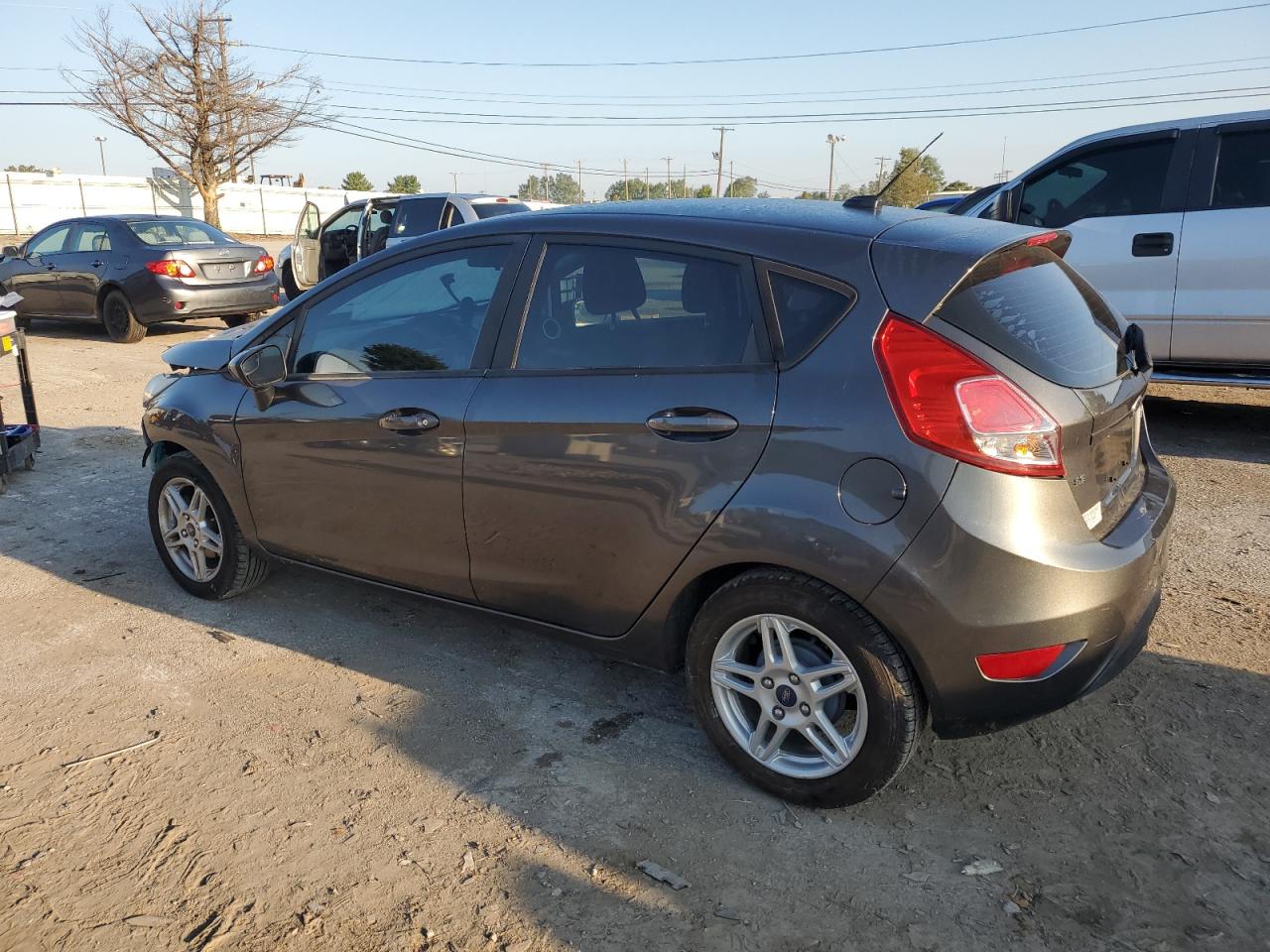 Lot #2945585079 2017 FORD FIESTA SE