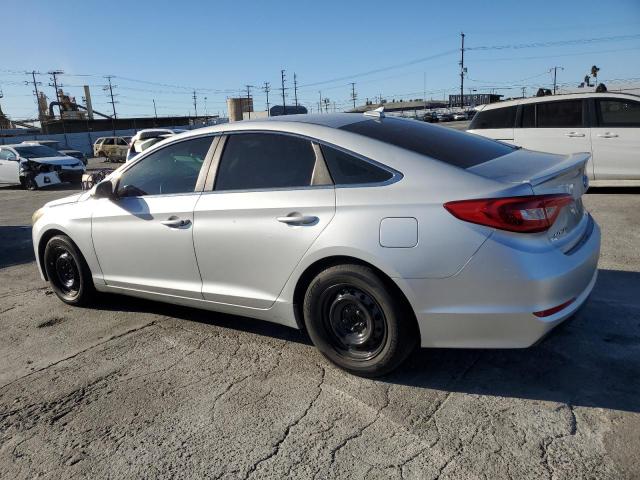 VIN 5NPE24AF1HH556231 2017 Hyundai Sonata, SE no.2