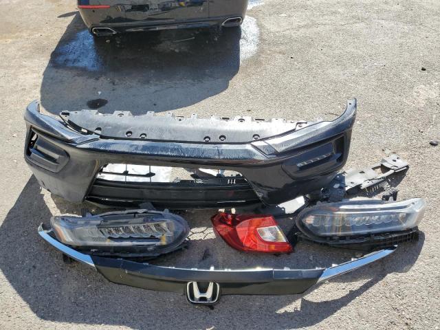 VIN 1HGCV1F91JA010334 2018 Honda Accord, Touring no.12