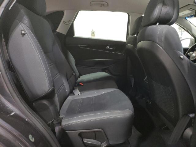2016 KIA SORENTO LX - 5XYPGDA39GG076458