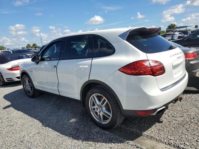 VIN WP1AF2A22ELA45315 2014 Porsche Cayenne no.2