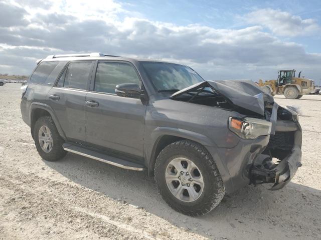 VIN JTEZU5JR3G5117540 2016 Toyota 4runner, SR5 no.4