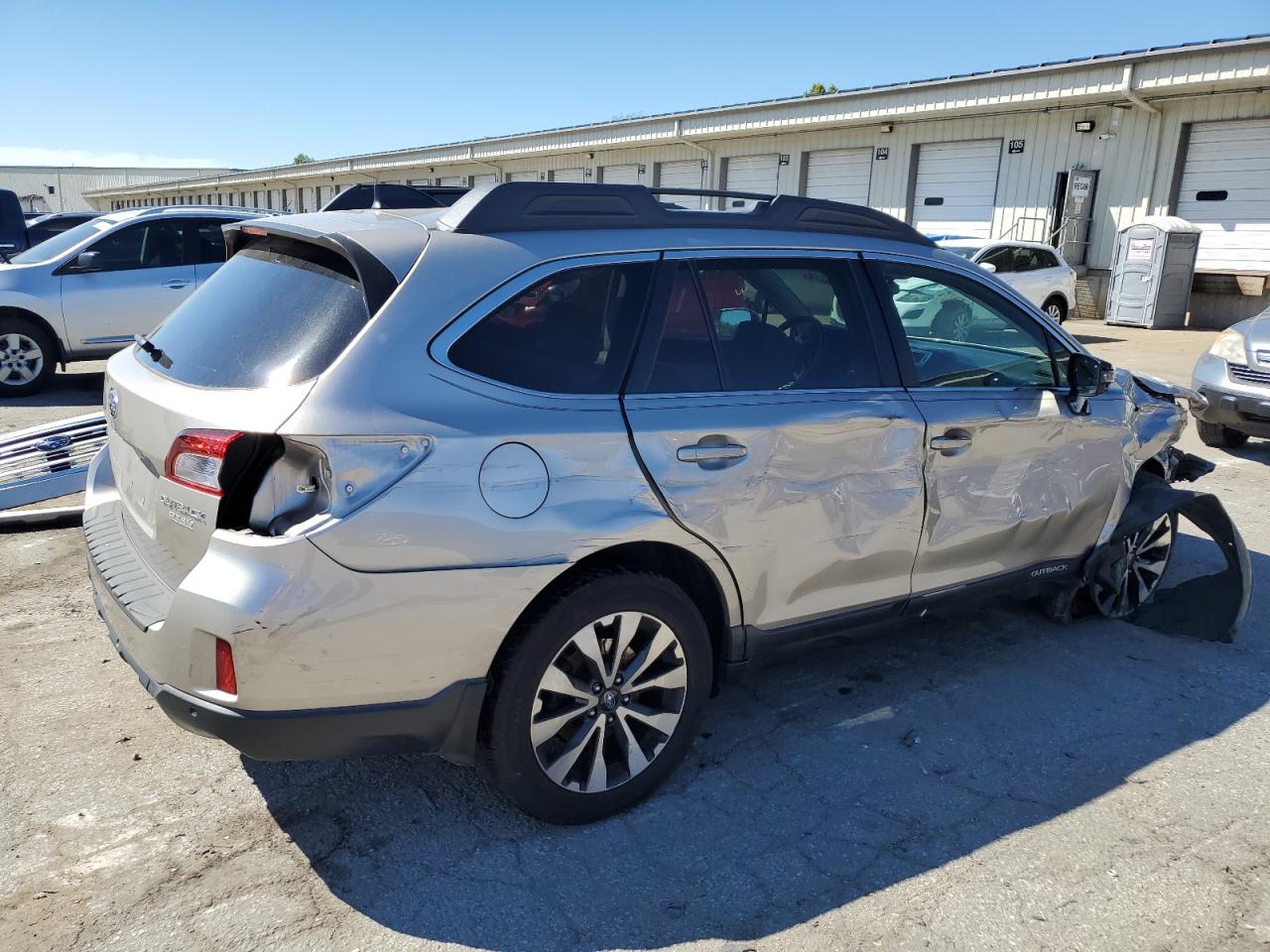 Lot #3028600919 2017 SUBARU OUTBACK 2.