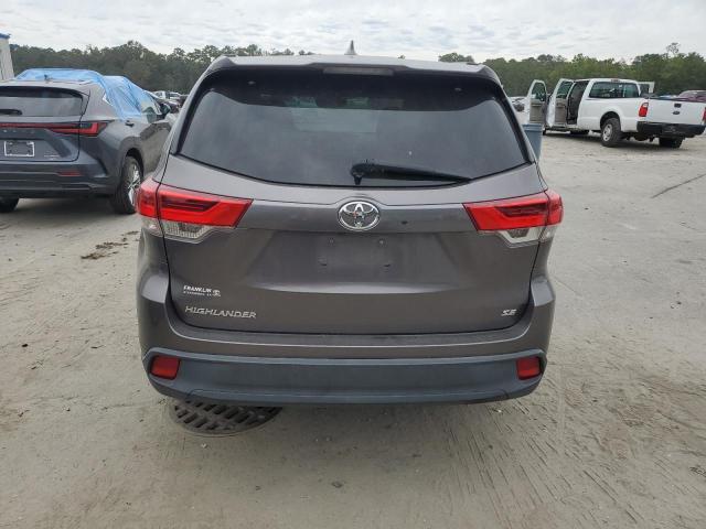 VIN 5TDKZRFH2HS515333 2017 Toyota Highlander, SE no.6