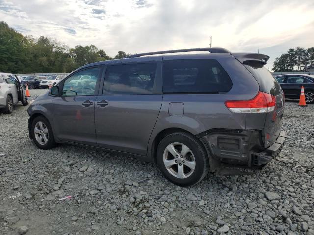 VIN 5TDKK3DC2DS302675 2013 Toyota Sienna, LE no.2