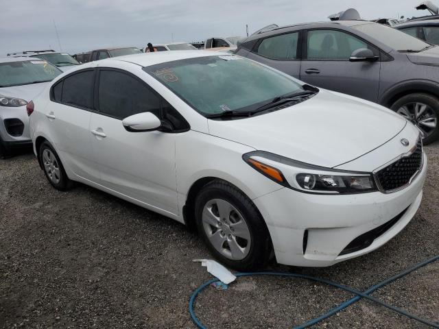 VIN 3KPFL4A78JE260689 2018 KIA Forte, LX no.4