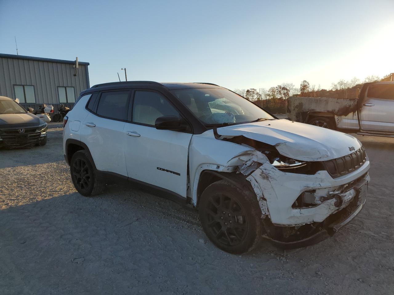 Lot #2989237739 2022 JEEP COMPASS LA