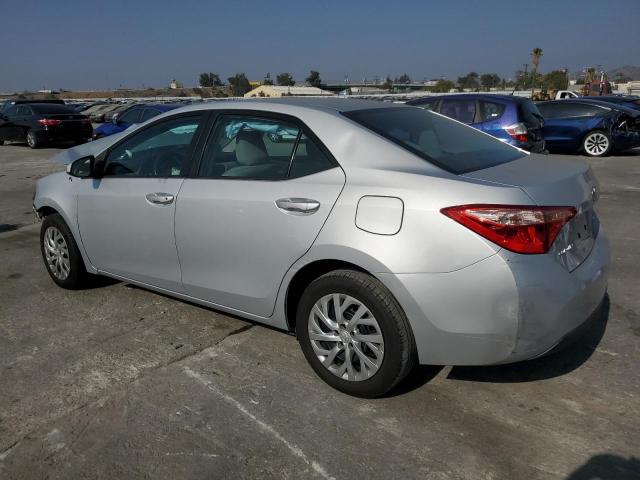 VIN 2T1BURHE2KC125060 2019 Toyota Corolla, L no.2